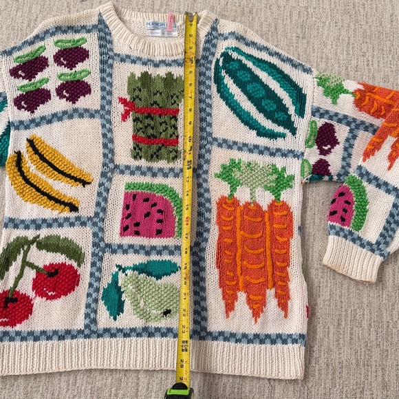 Vintage Northern Isles Hand Knit Fruit Vegetable Sweater - Picture 8 of 10